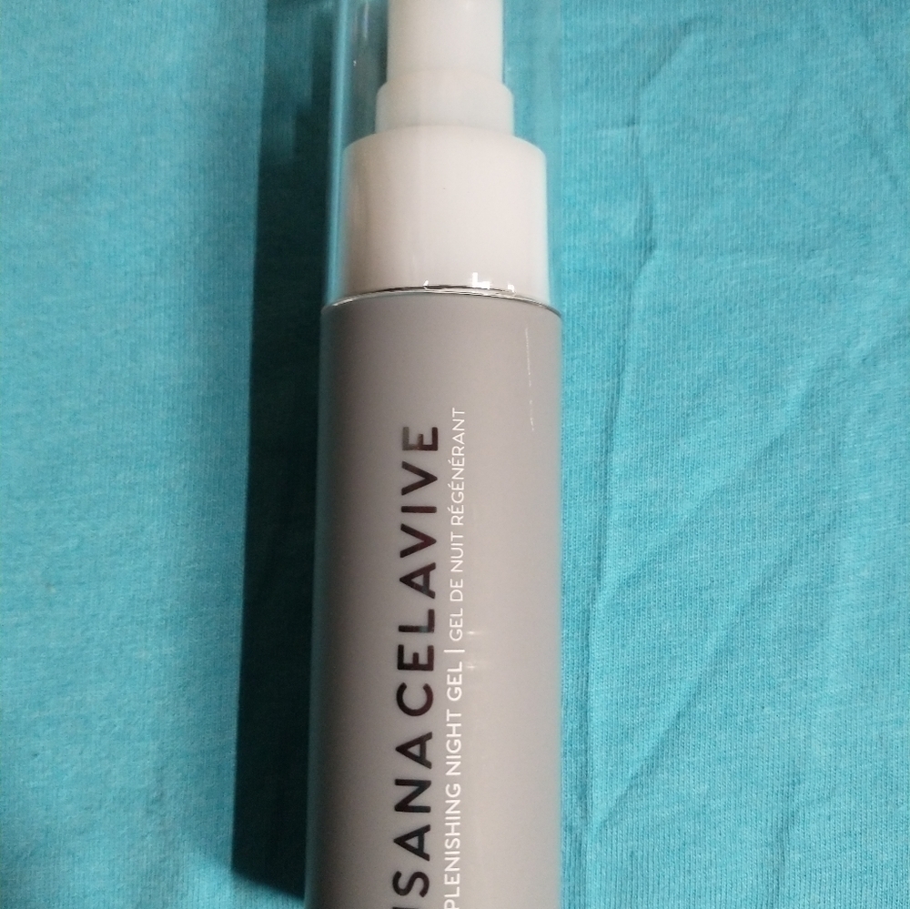 Usana celavive replenishing night gel